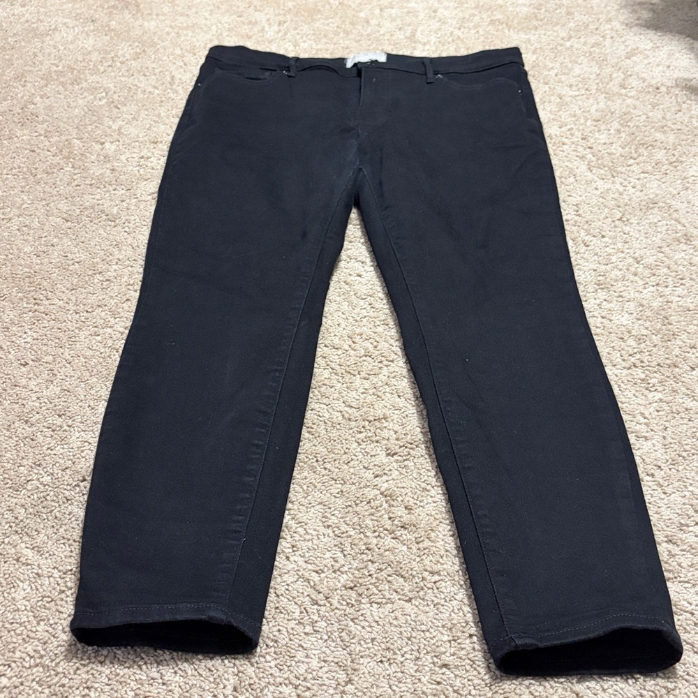 Everlane Black Midrise Skinny Jeans. Size 33 Regular